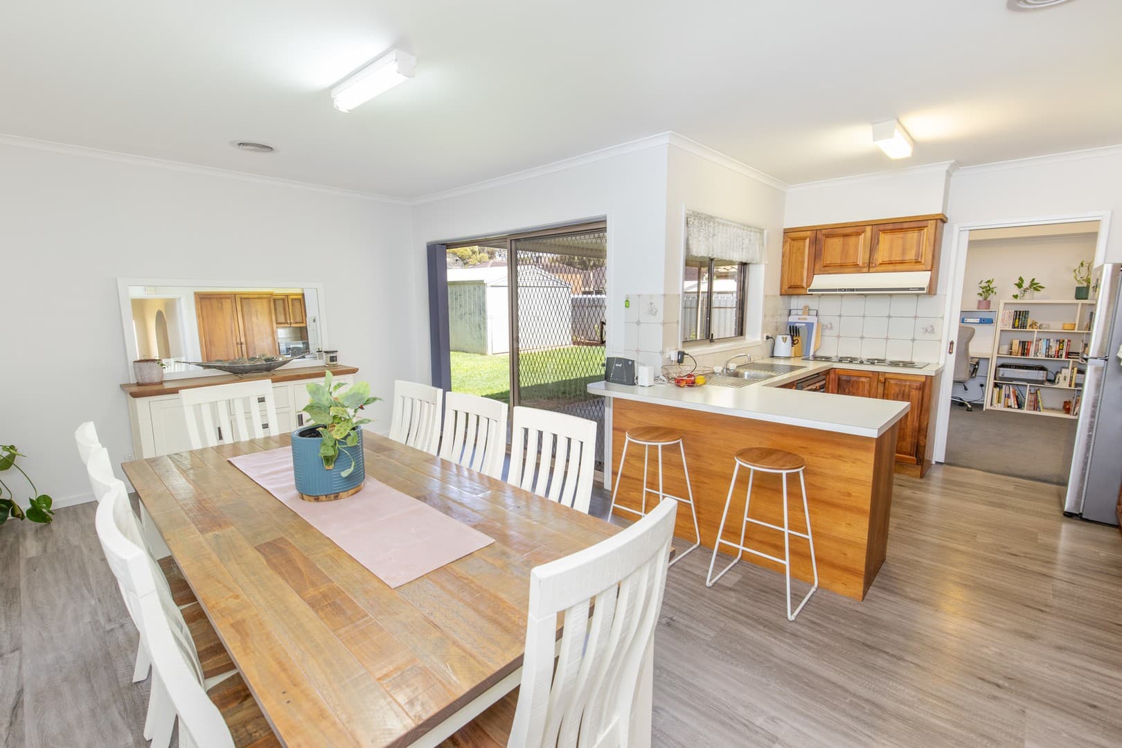 12 Semmens Crescent, Mildura, VIC 3500, Mildura - Thumbnail 5