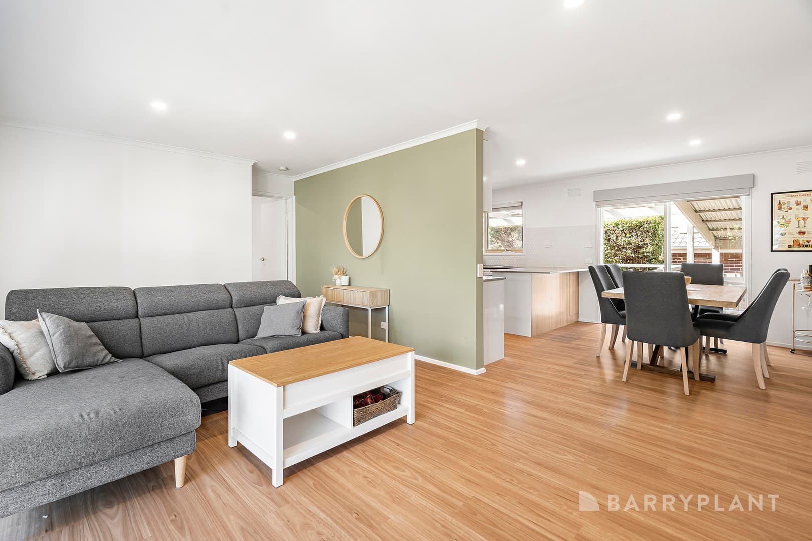 33 Jennings Road, Bayswater North, VIC 3153, Bayswater North - Thumbnail 3