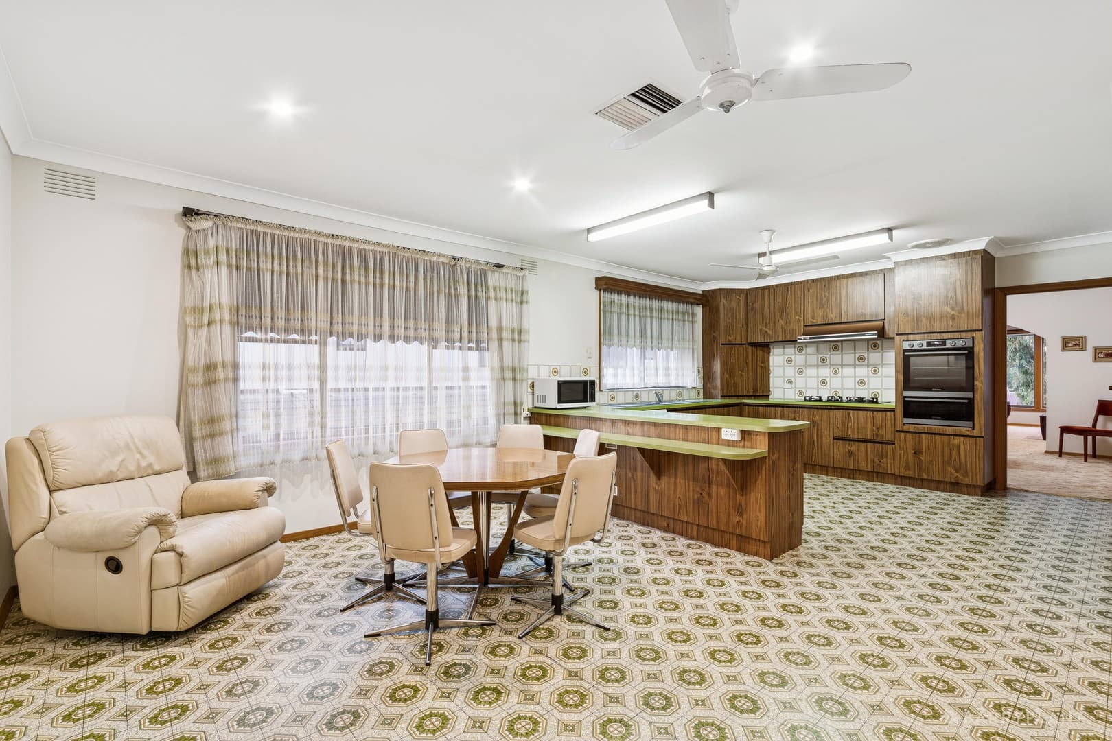 100 Greenridge Avenue, Templestowe, VIC 3106, Templestowe - Thumbnail 5