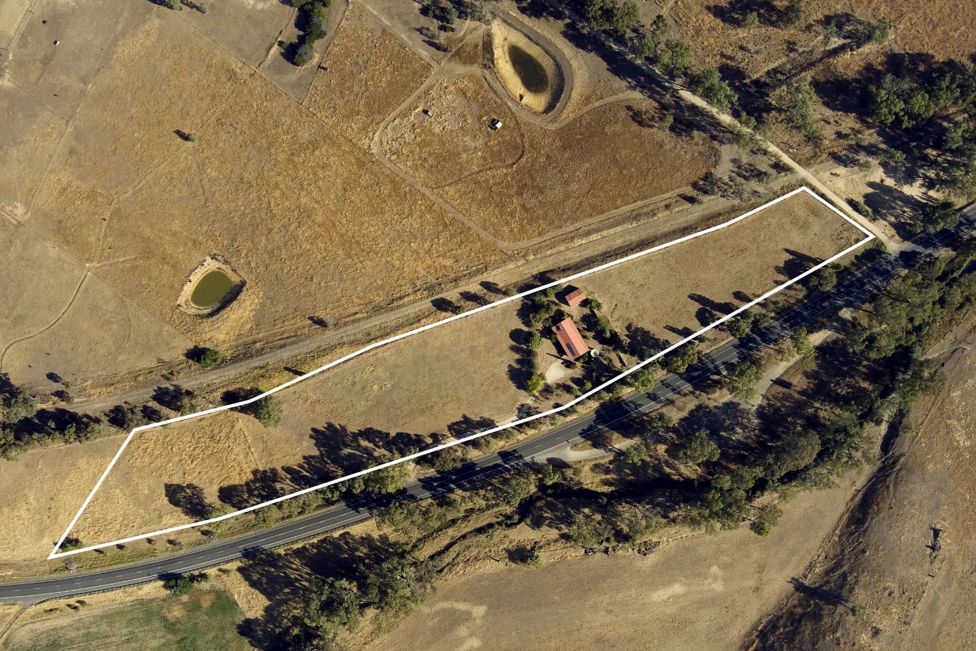 7568 Midland Highway, Campbells Creek - Thumbnail 3