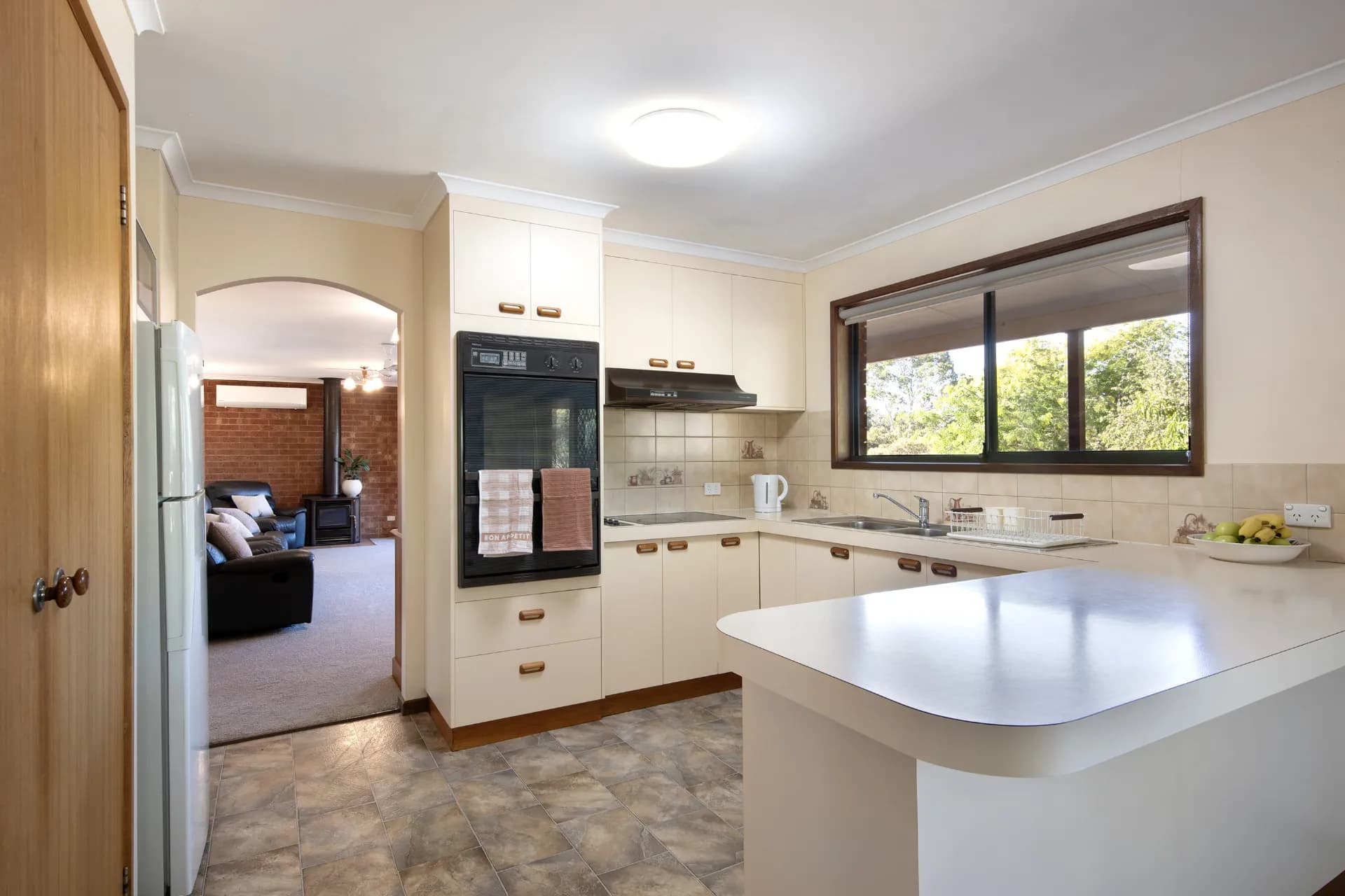 7568 Midland Highway, Campbells Creek - Thumbnail 8