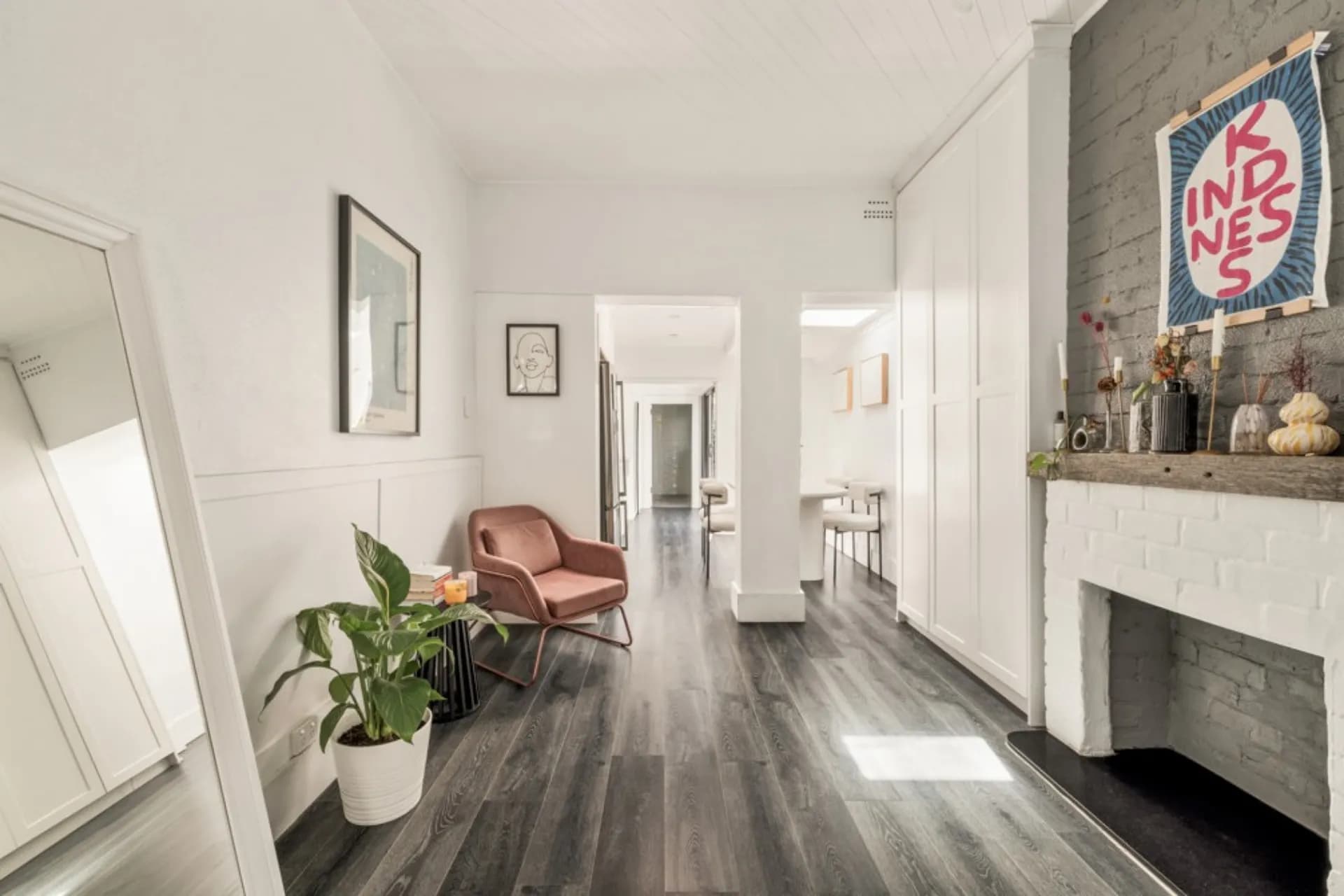 10 Rennie Street, Redfern - Thumbnail 2
