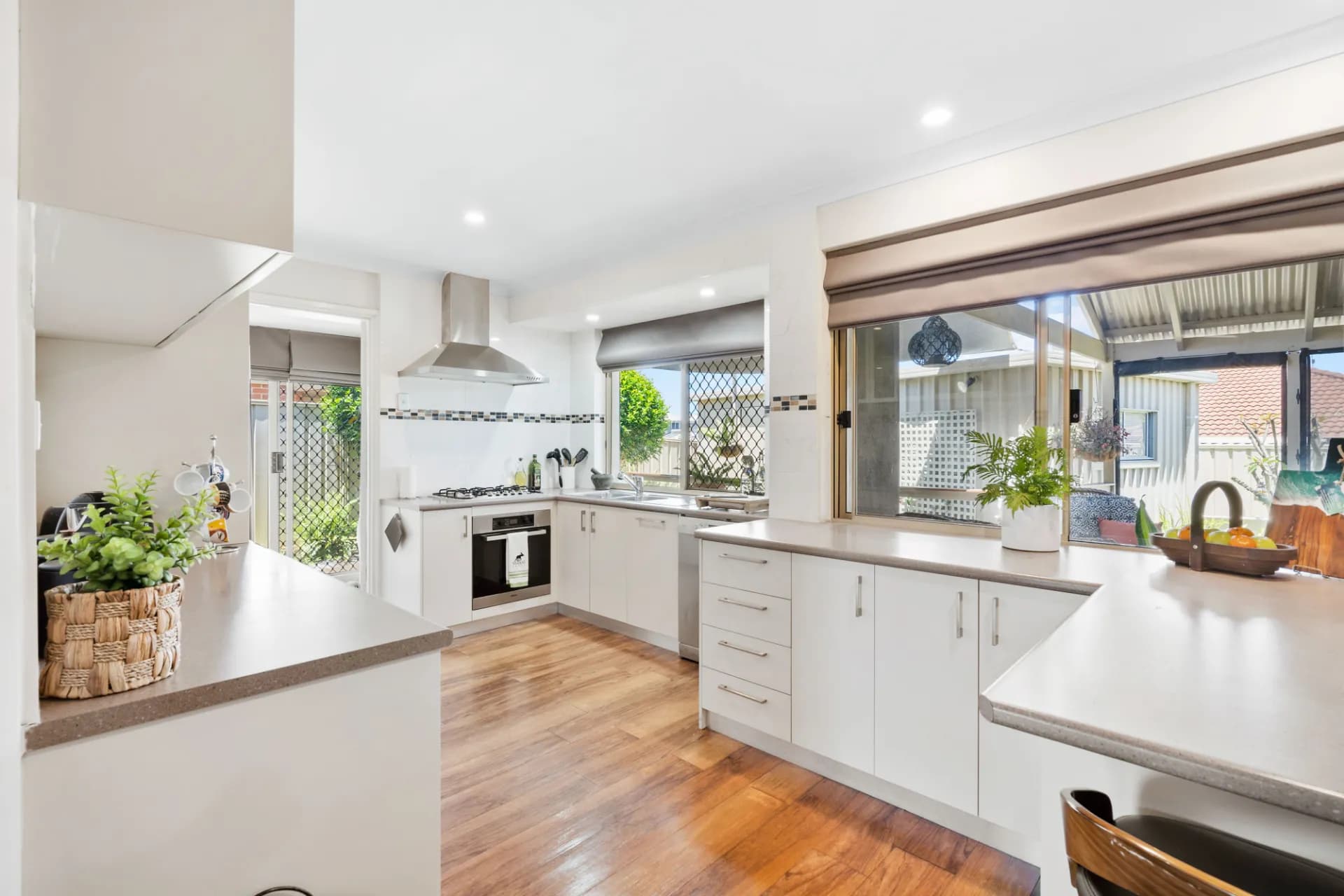 1/11 Oleander Place, Halls Head - Thumbnail 2