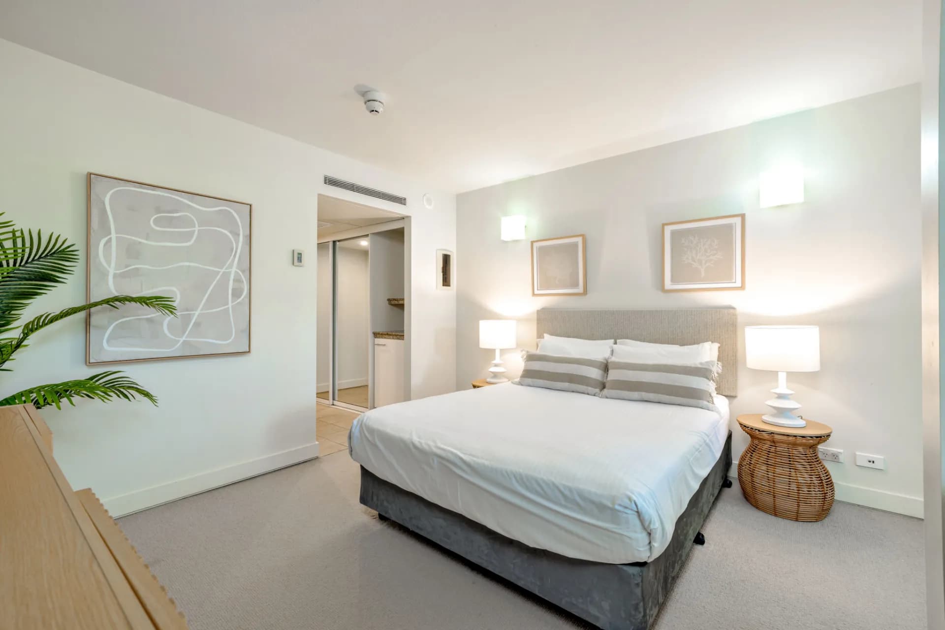 Unit 2307/2-22 Veivers Road, Palm Cove - Thumbnail 5