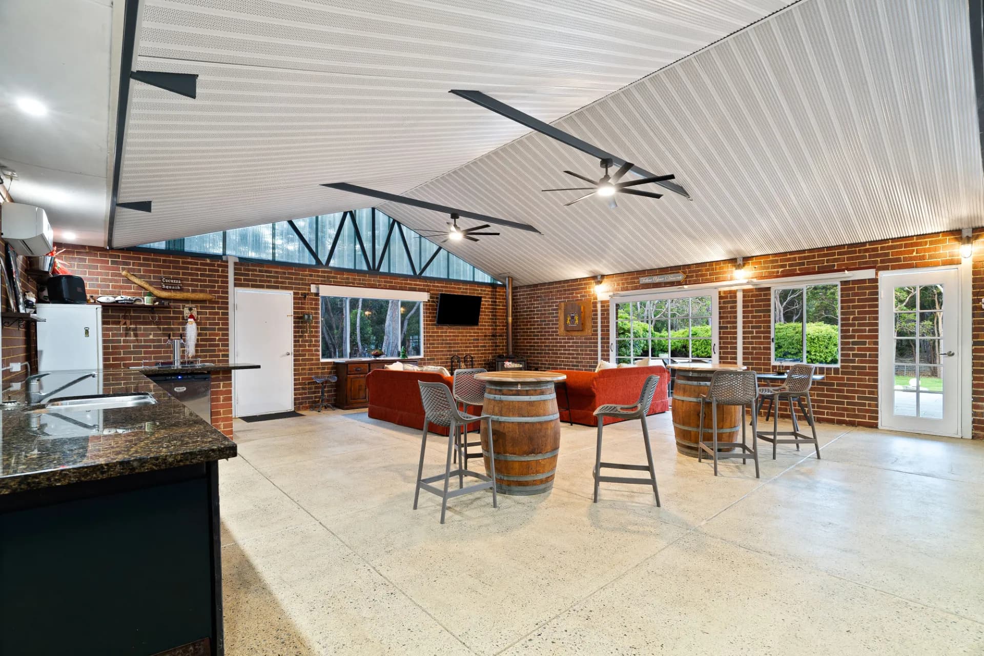 6 Yalgorup Drive, Bouvard - Thumbnail 4