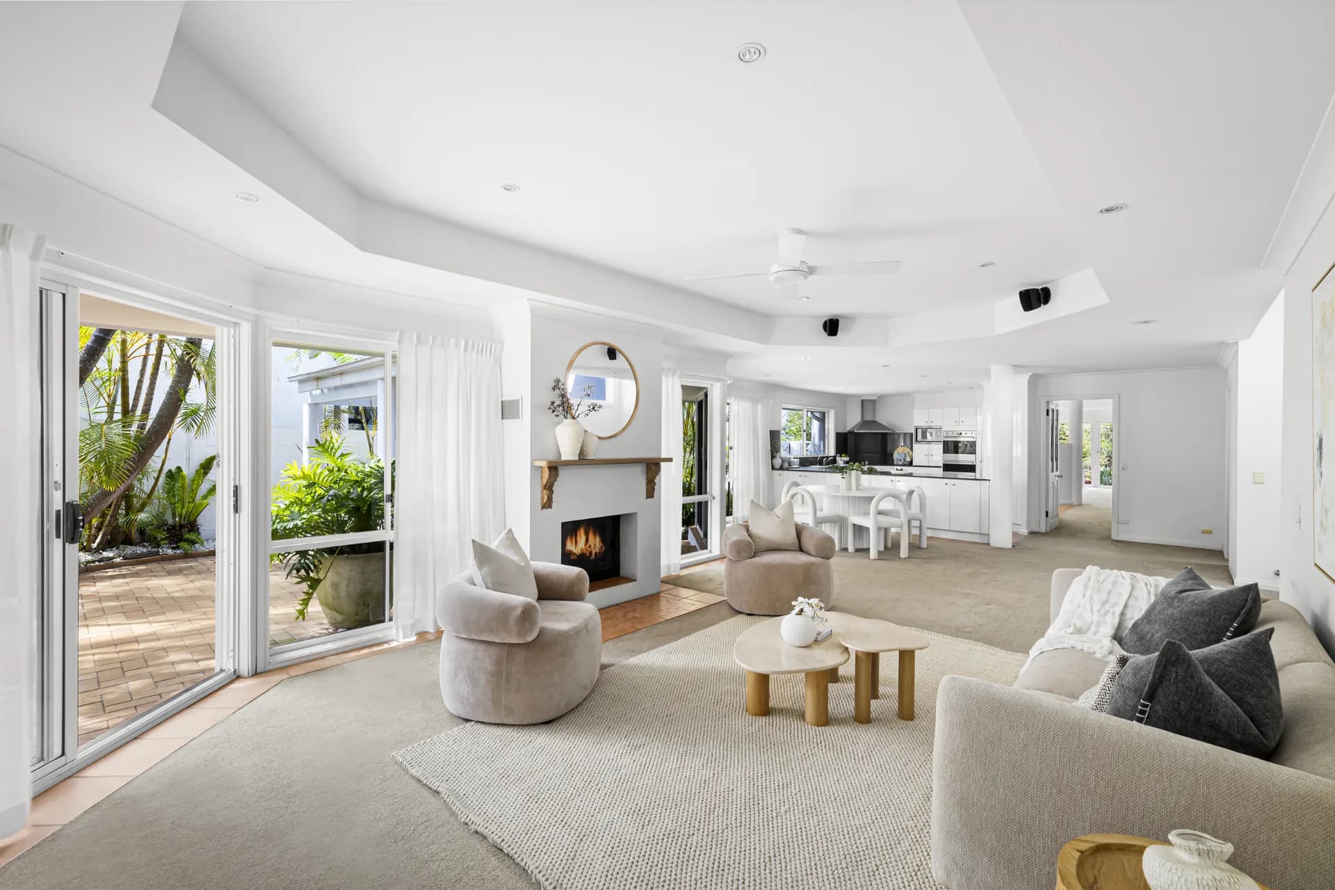 10 Beach Road, Collaroy, NSW, Collaroy - Thumbnail 2