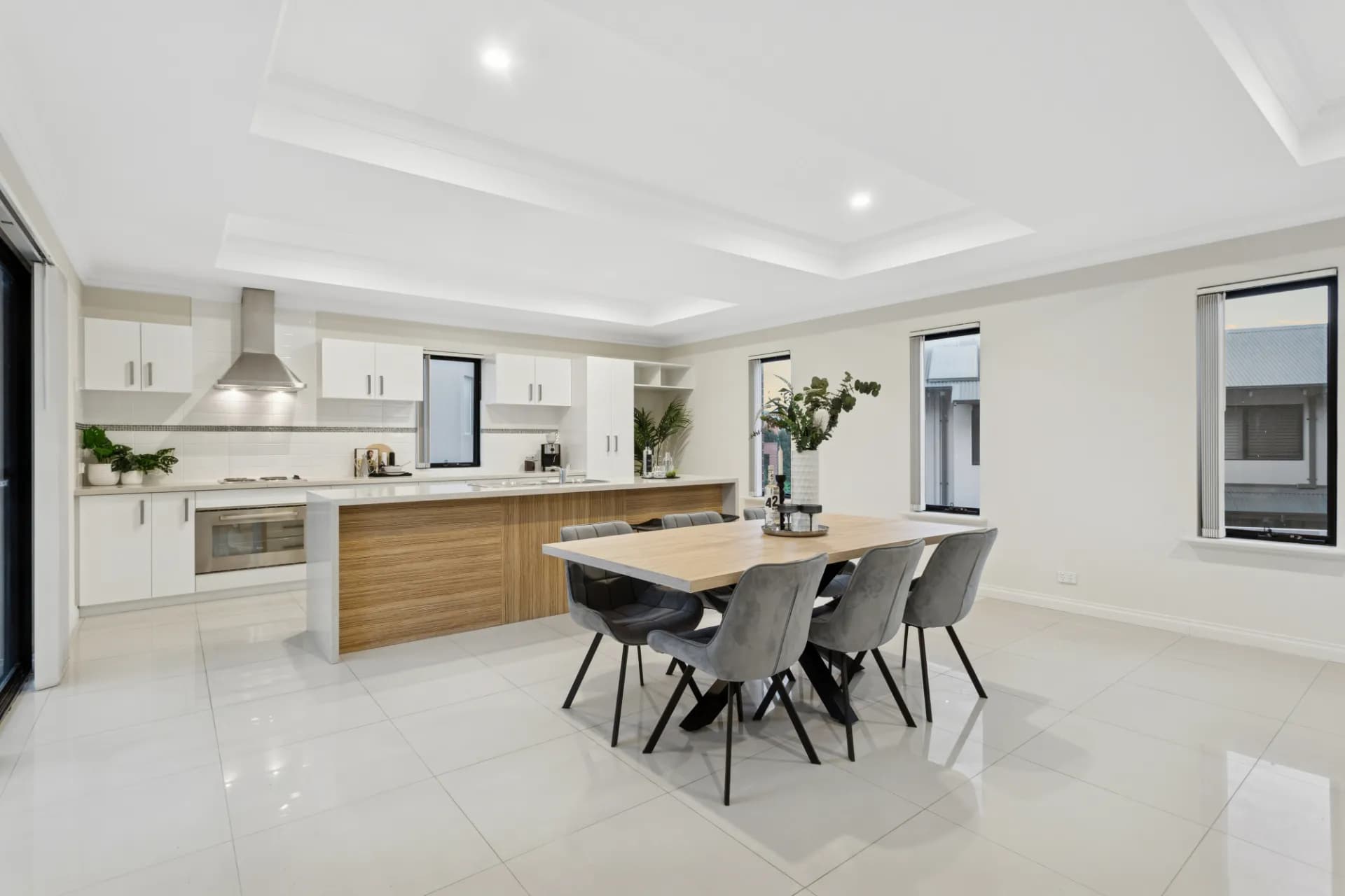 22D Yelverton Drive, Woodbridge - Thumbnail 2