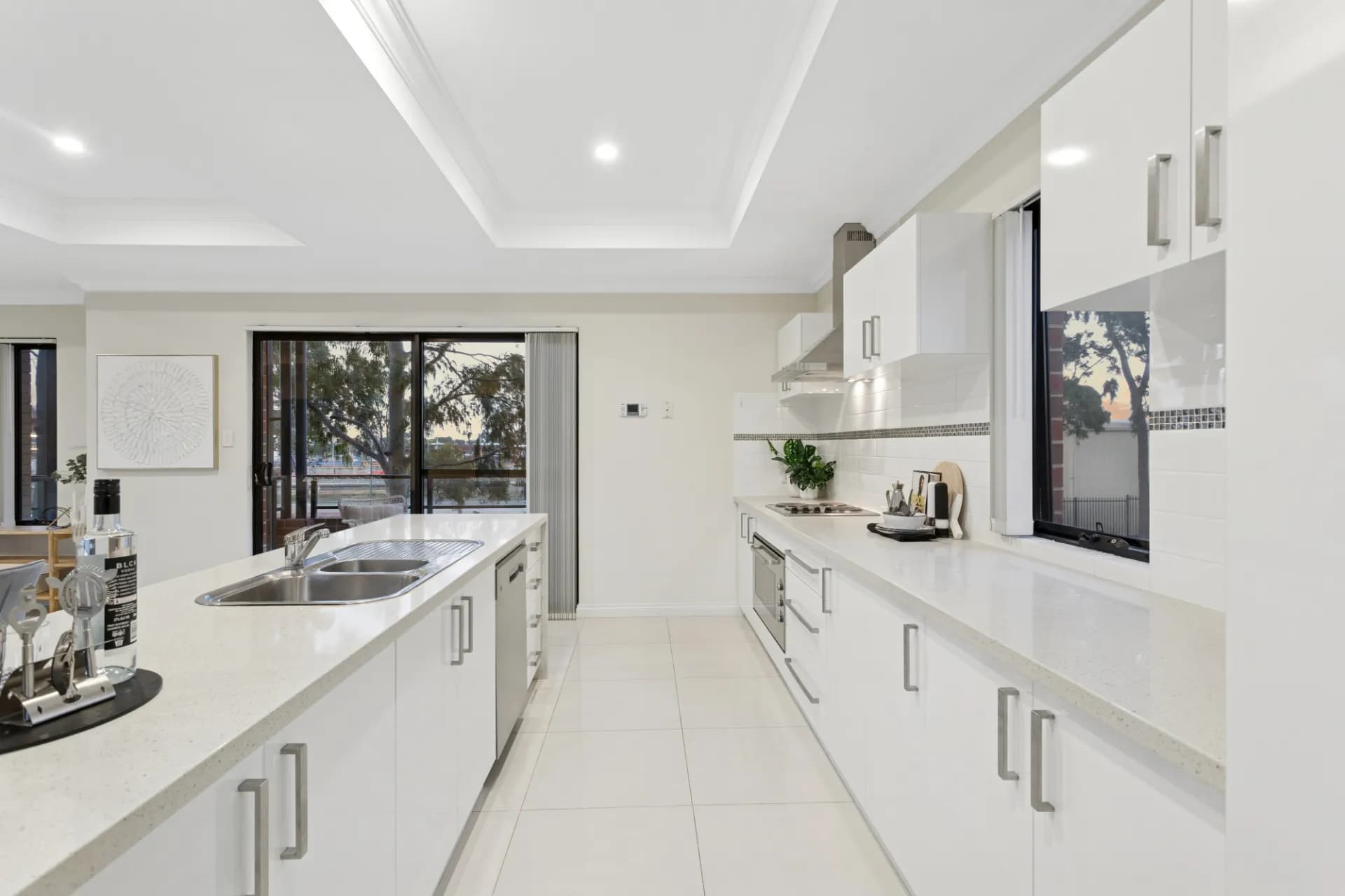 22D Yelverton Drive, Woodbridge - Thumbnail 4