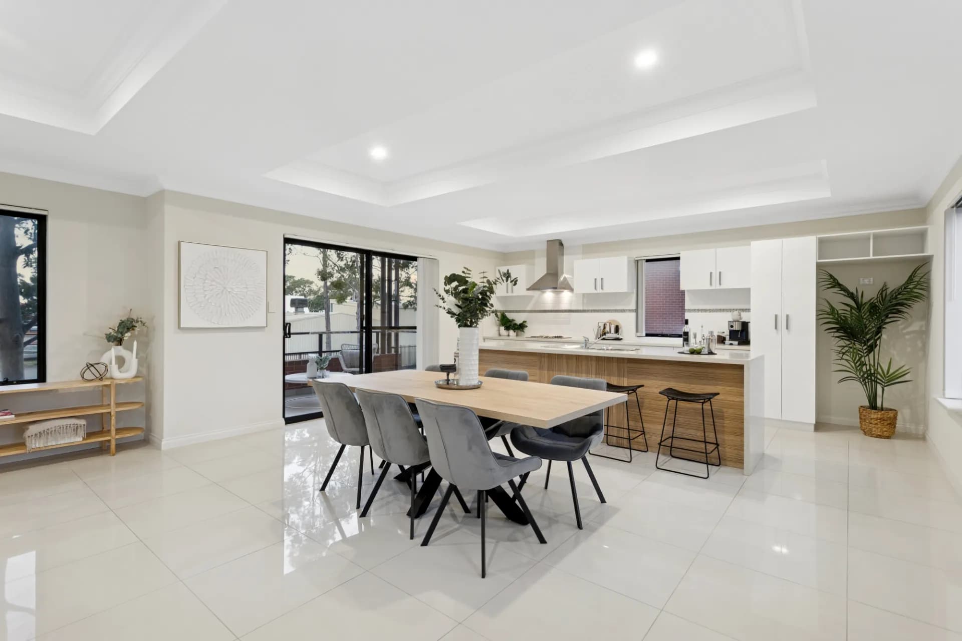22D Yelverton Drive, Woodbridge - Thumbnail 5