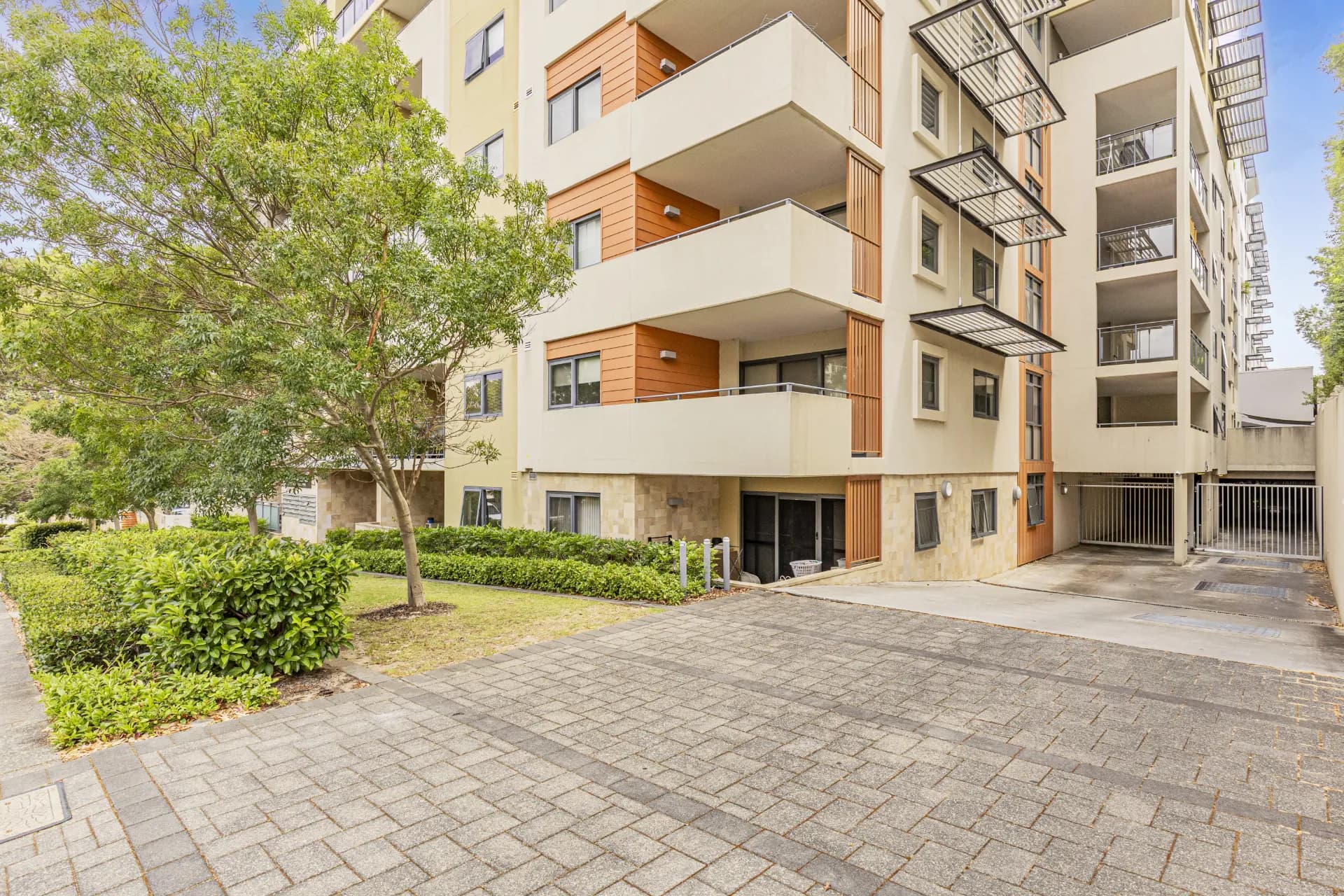 31/18 Wellington Street, East Perth - Thumbnail 4