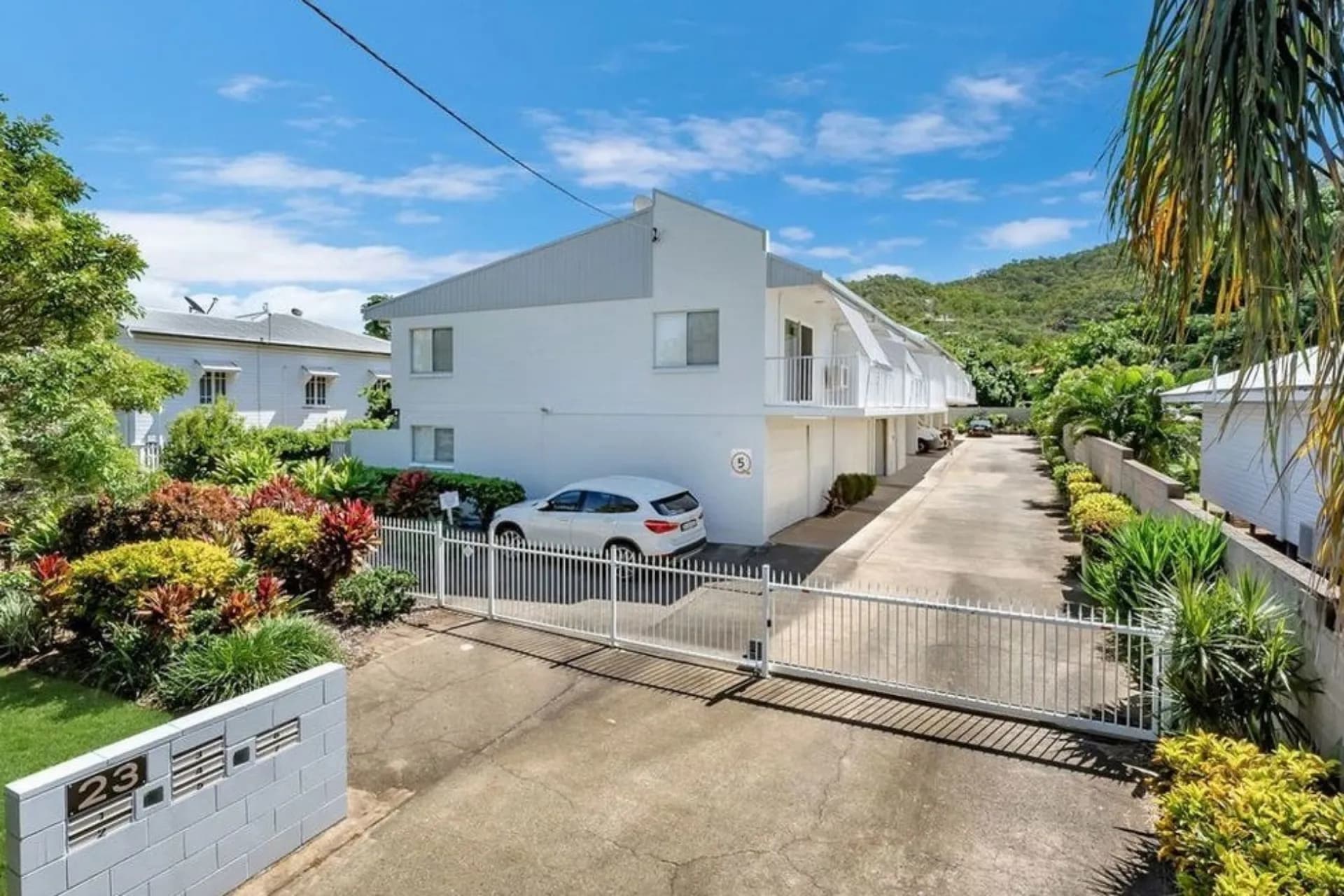 1/23 Mary Street, West End - Image 1