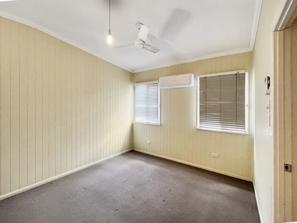 82 Edward Street, DALBY QLD 4405, Dalby - Thumbnail 8