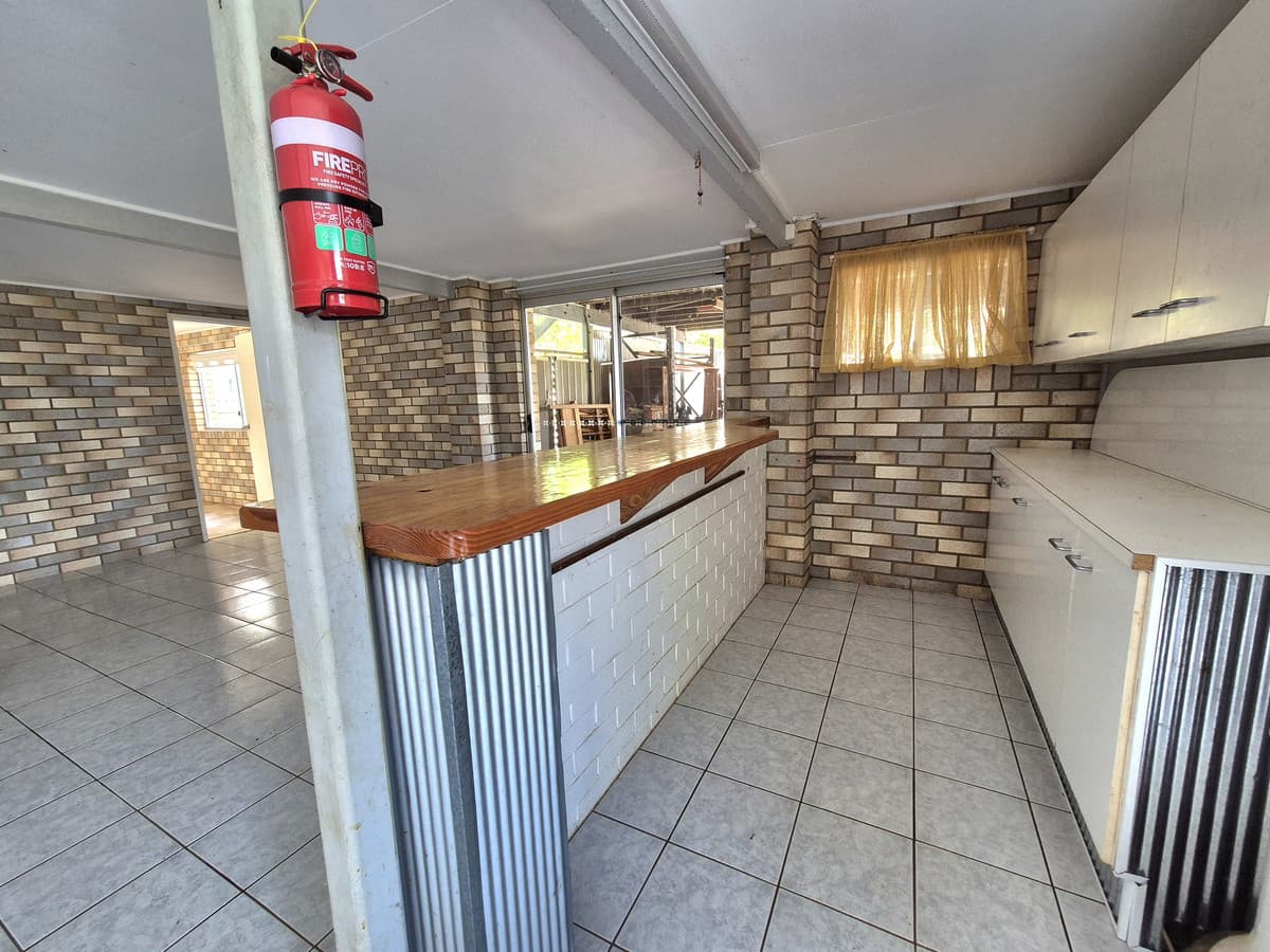 11 Lister Street, Yarraman QLD 4614, Yarraman - Thumbnail 3