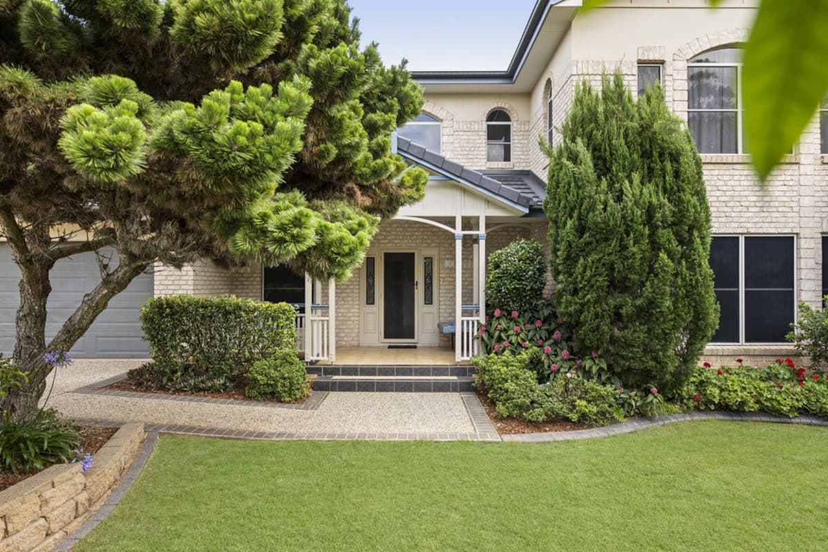 9 Montclair Close, Middle Ridge QLD 4350, Middle Ridge - Image 1