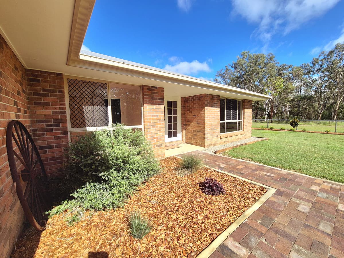 92 George Street, Nanango QLD 4615, Nanango - Thumbnail 2