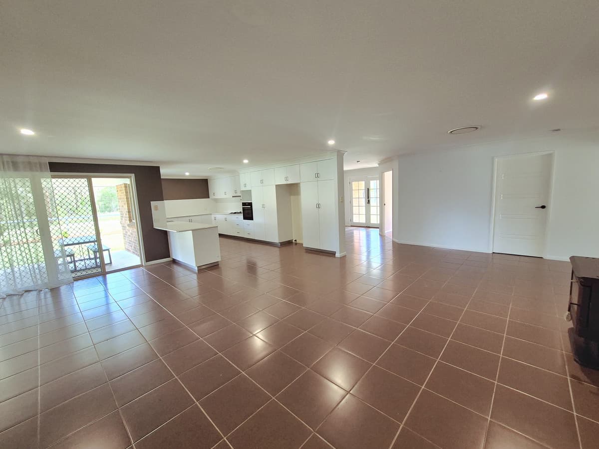 92 George Street, Nanango QLD 4615, Nanango - Thumbnail 7