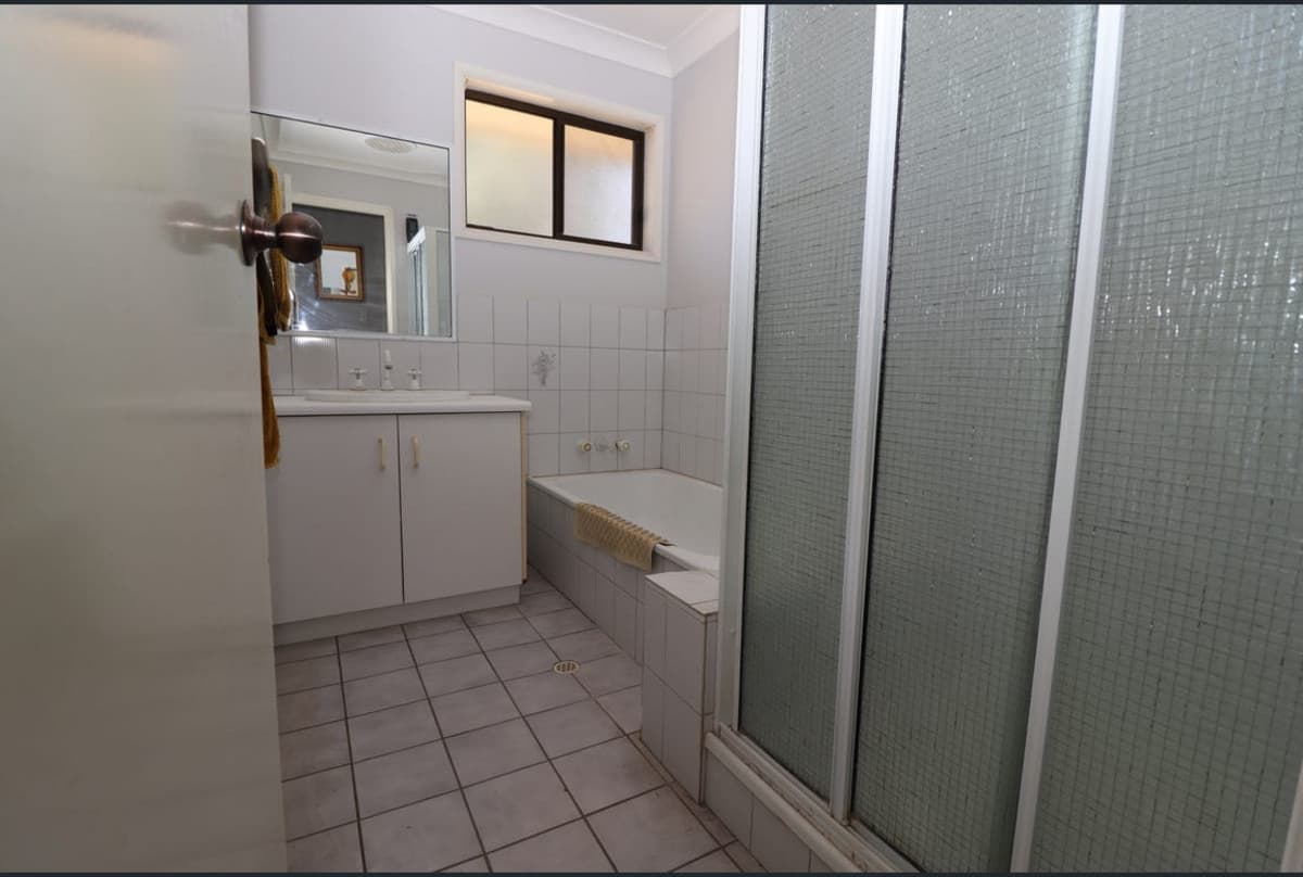 10 Carnation Avenue, ST GEORGE QLD 4487, St George - Thumbnail 8