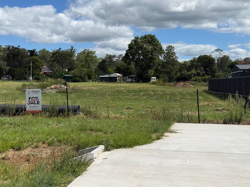 Lot 2 / 3 George Street, Blackbutt QLD 4314, Blackbutt - Thumbnail 2