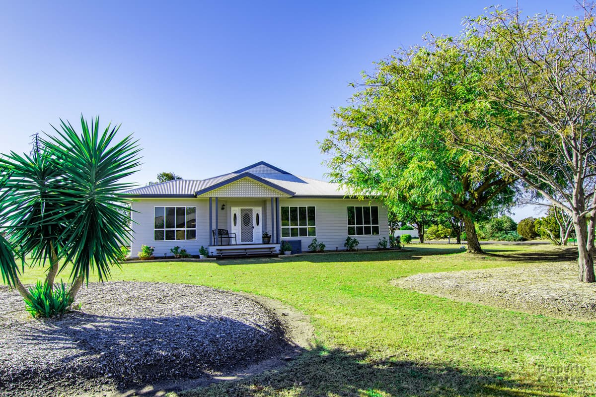 81 Summer Avenue, Dalby QLD 4405, Dalby - Image 1
