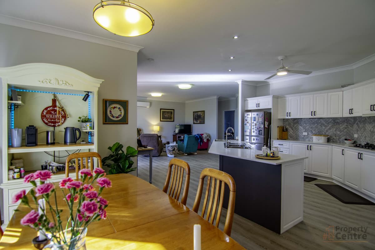 81 Summer Avenue, Dalby QLD 4405, Dalby - Thumbnail 6