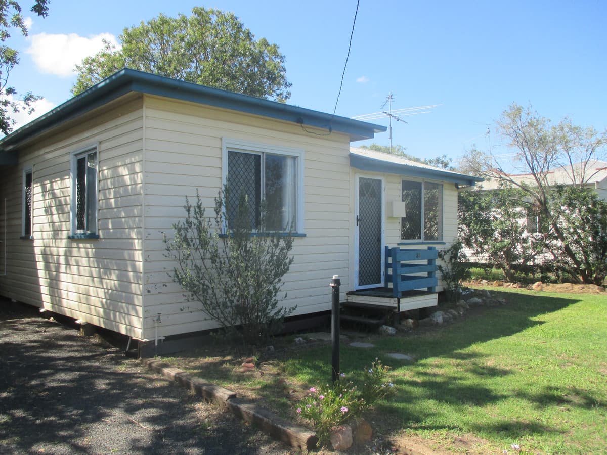 38 Charles Street, Dalby QLD 4405, Dalby - Thumbnail 3