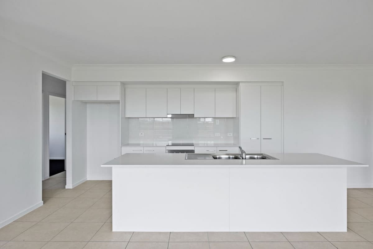 23 Bradley Street, Meringandan West QLD 4352, Meringandan West - Thumbnail 2