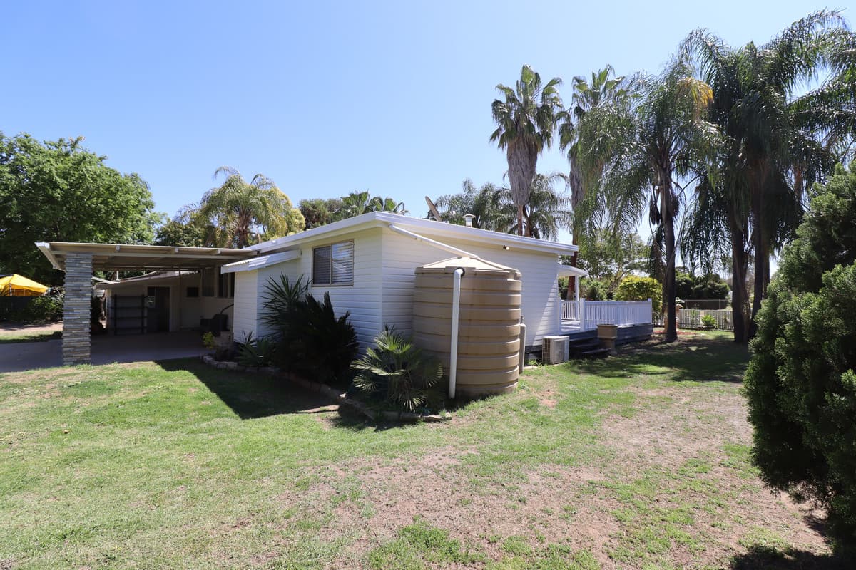20 - 22 Victoria Street, St George QLD 4487, St George - Thumbnail 3