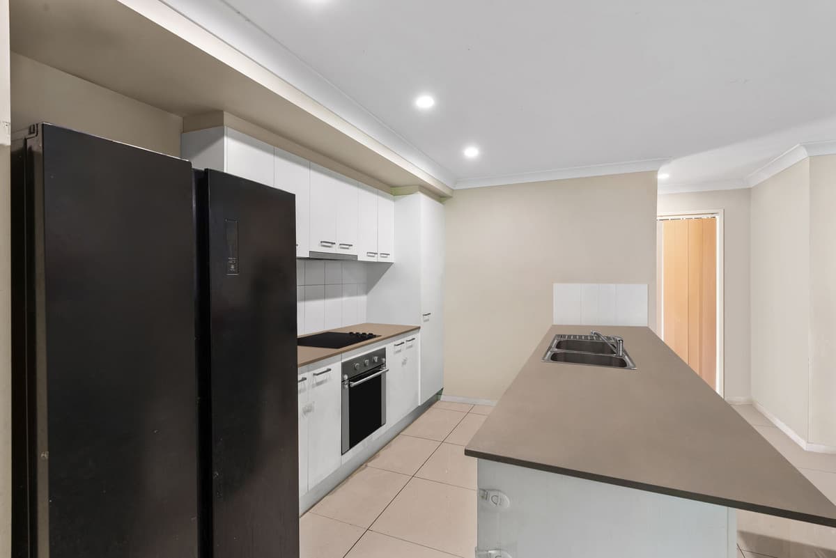 13 Weebah Place, CAMBOOYA QLD 4358, Cambooya - Thumbnail 2