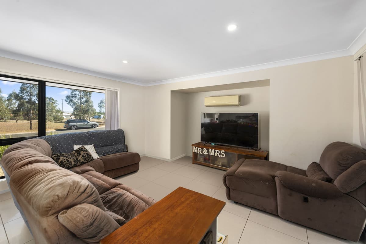 13 Weebah Place, CAMBOOYA QLD 4358, Cambooya - Thumbnail 5