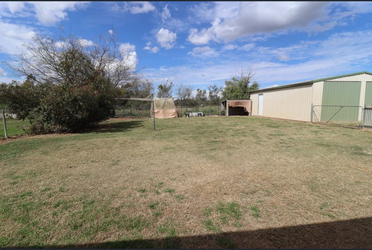 12 Wattle Drive, ST GEORGE QLD 4487, St George - Thumbnail 3