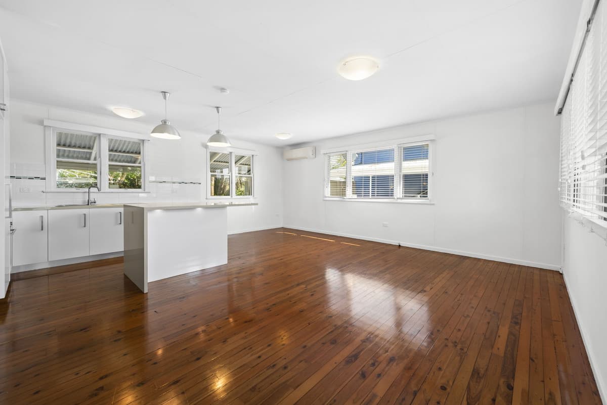 21 Berghofer Street, Rockville QLD 4350, Rockville - Thumbnail 4