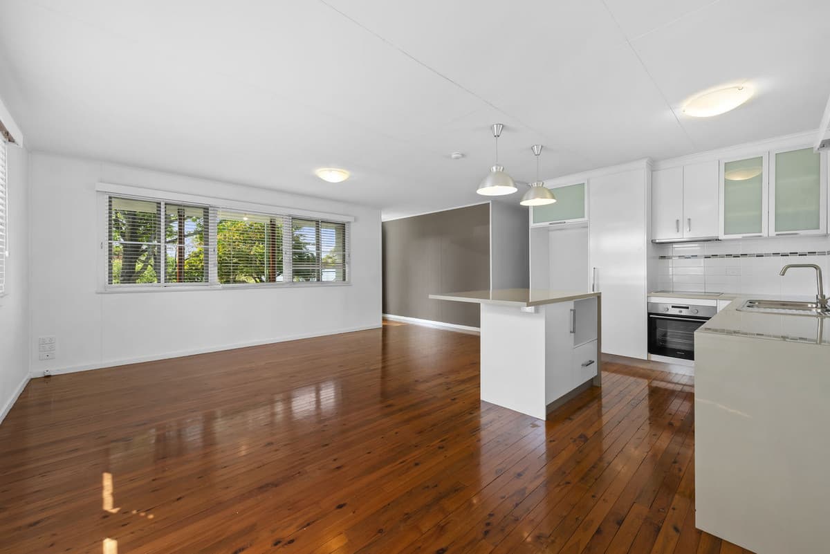 21 Berghofer Street, Rockville QLD 4350, Rockville - Thumbnail 5