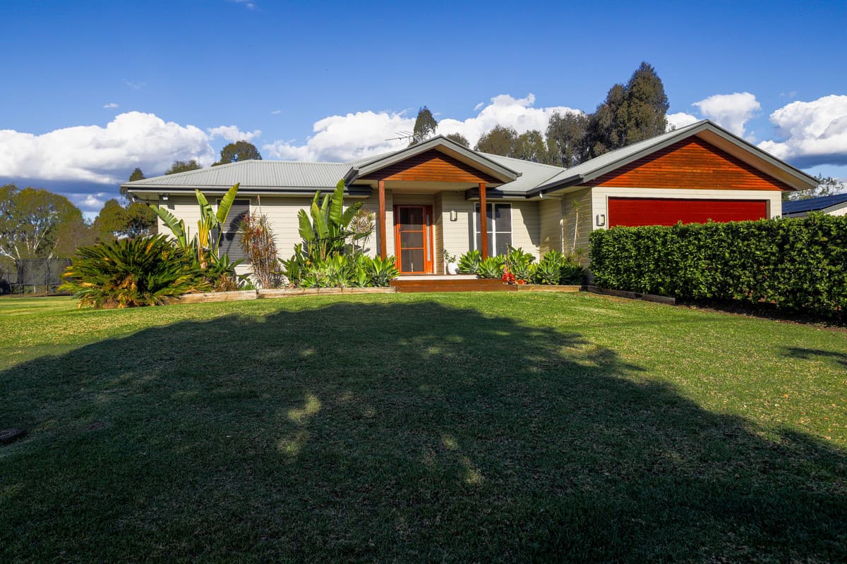 41 Derrick Avenue, Dalby QLD 4405, Dalby - Image 1