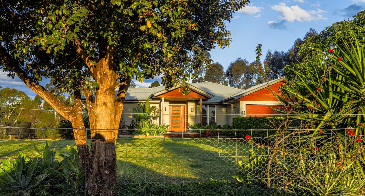 41 Derrick Avenue, Dalby QLD 4405, Dalby - Thumbnail 3