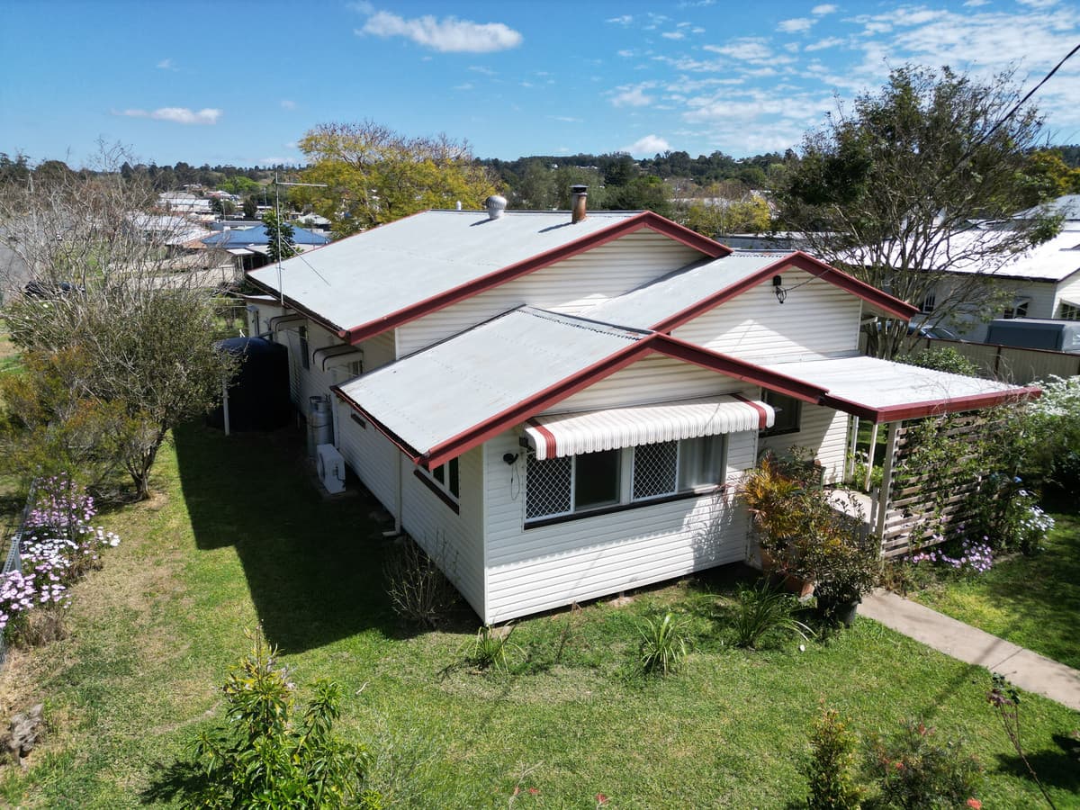 15 Watson Street, Yarraman QLD 4614, Yarraman - Thumbnail 3