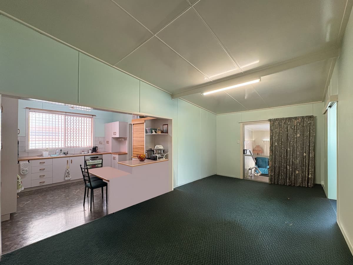 23 Scarlet Street, Dalby QLD 4405, Dalby - Thumbnail 6