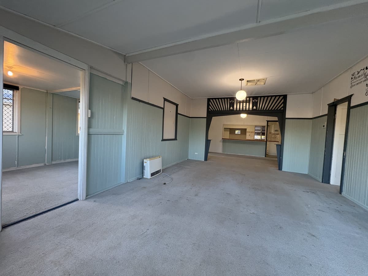 14 Bessie Street, Dalby QLD 4405, Dalby - Thumbnail 2