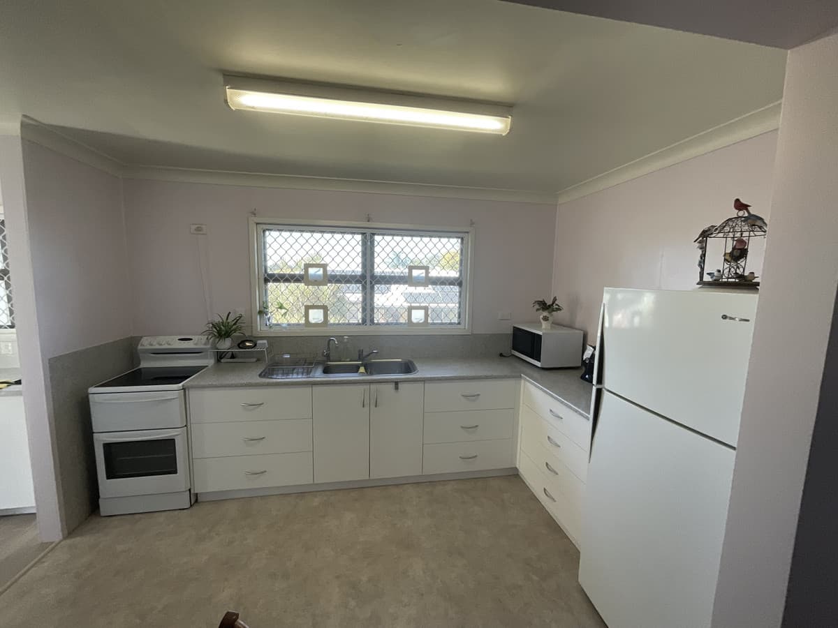 6 McDOUGALL, YARRAMAN QLD 4614, Yarraman - Thumbnail 4