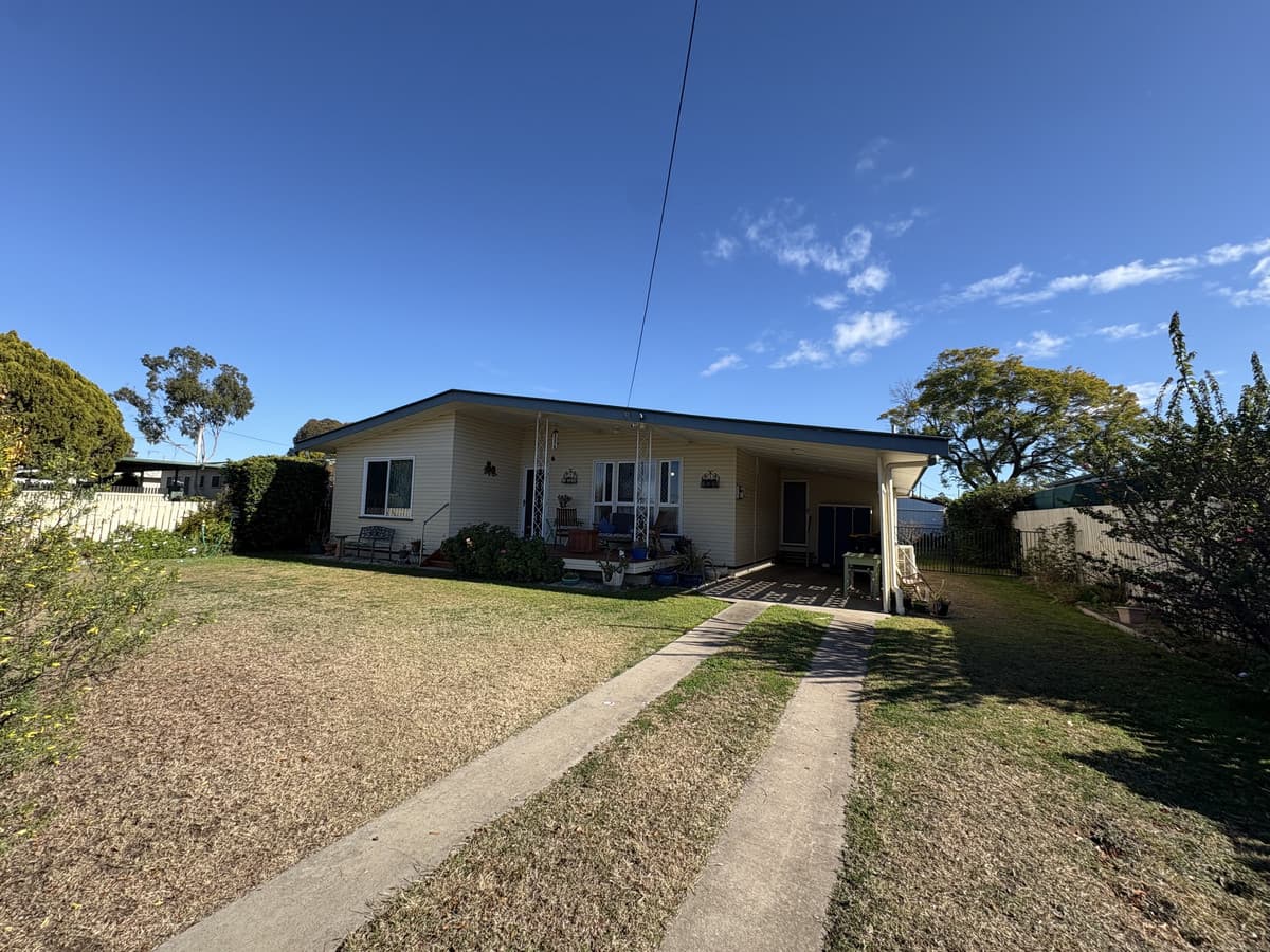 64 Nicholson Street, Dalby QLD 4405, Dalby - Thumbnail 3