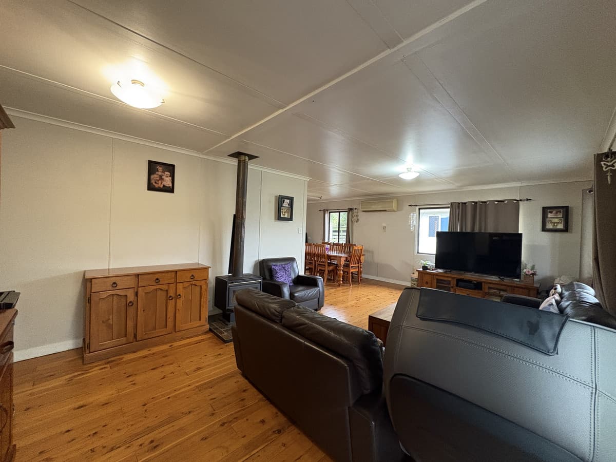 52 Arthur Street, Dalby QLD 4405, Dalby - Thumbnail 2