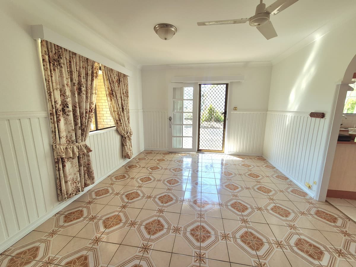 23 Fern Street, Blackbutt QLD 4314, Blackbutt - Thumbnail 2