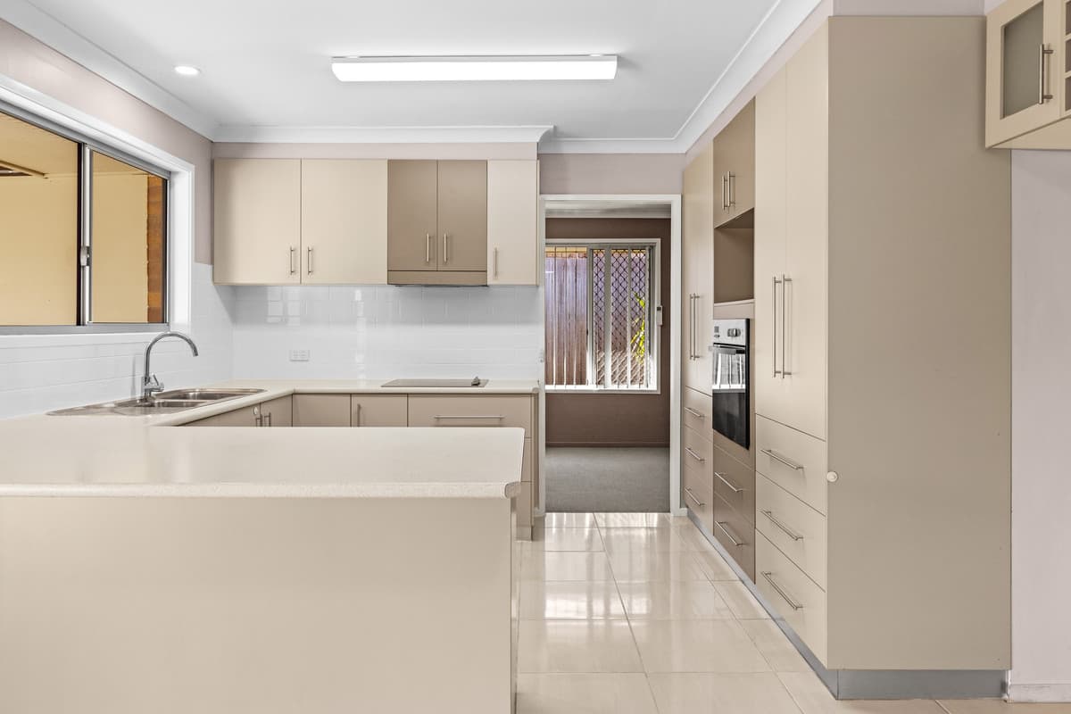 63 Arabian Street, Harristown QLD 4350, Harristown - Thumbnail 2