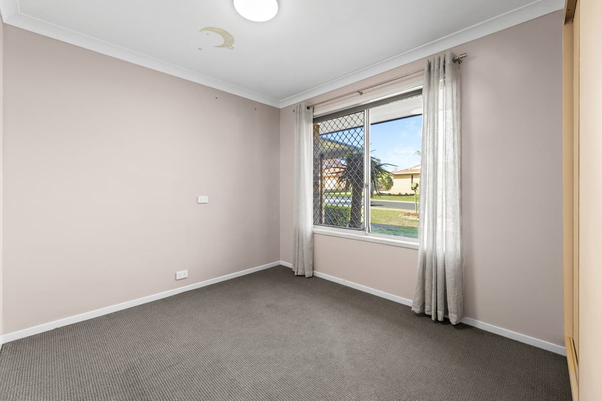 63 Arabian Street, Harristown QLD 4350, Harristown - Thumbnail 8