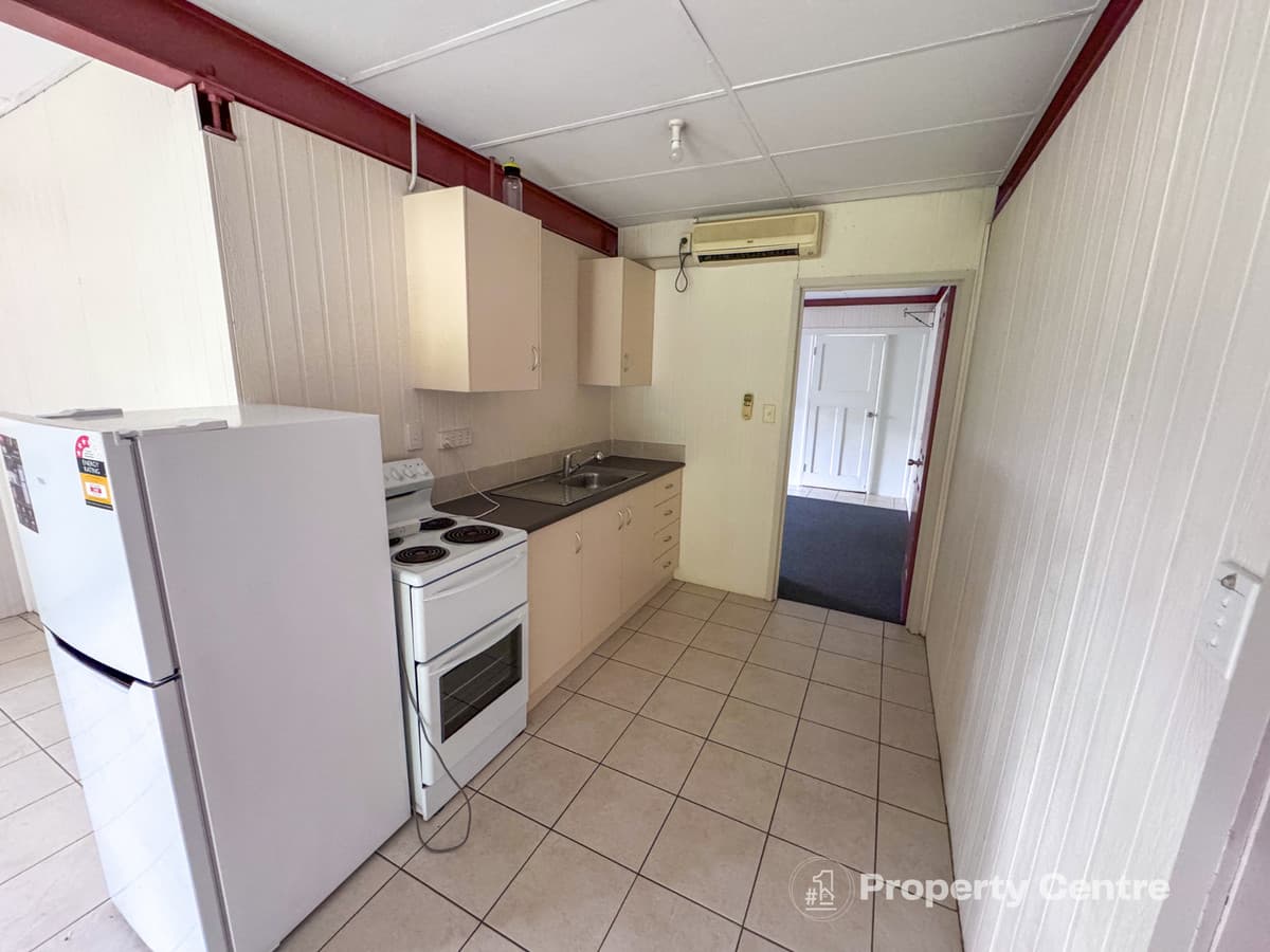33 Bunya Street, DALBY QLD 4405, Dalby - Thumbnail 6
