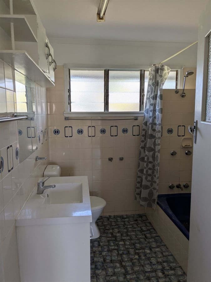 57 Orpen Street, DALBY QLD 4405, Dalby - Thumbnail 3