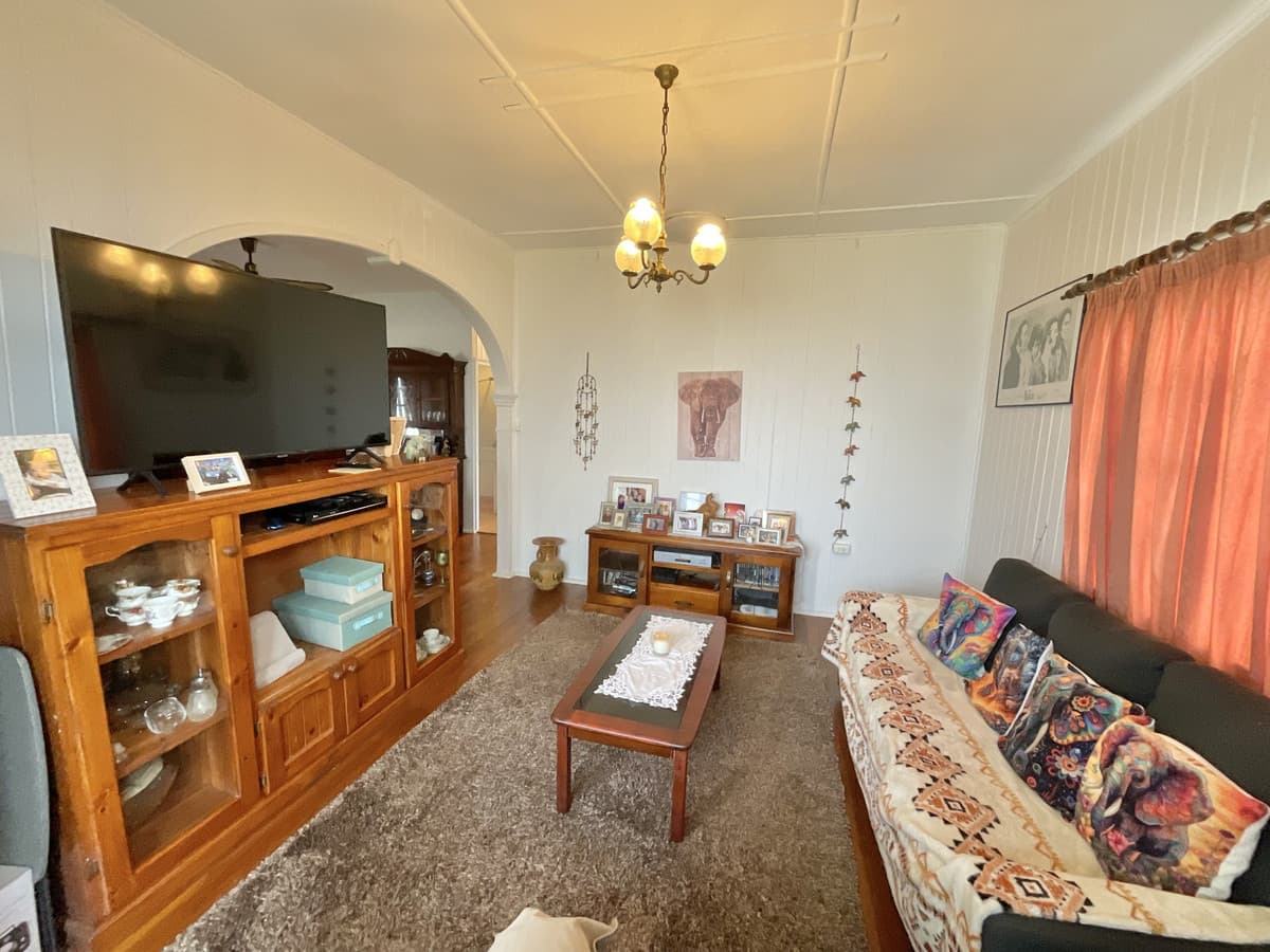 11 Millar Street, YARRAMAN QLD 4614, Yarraman - Thumbnail 4