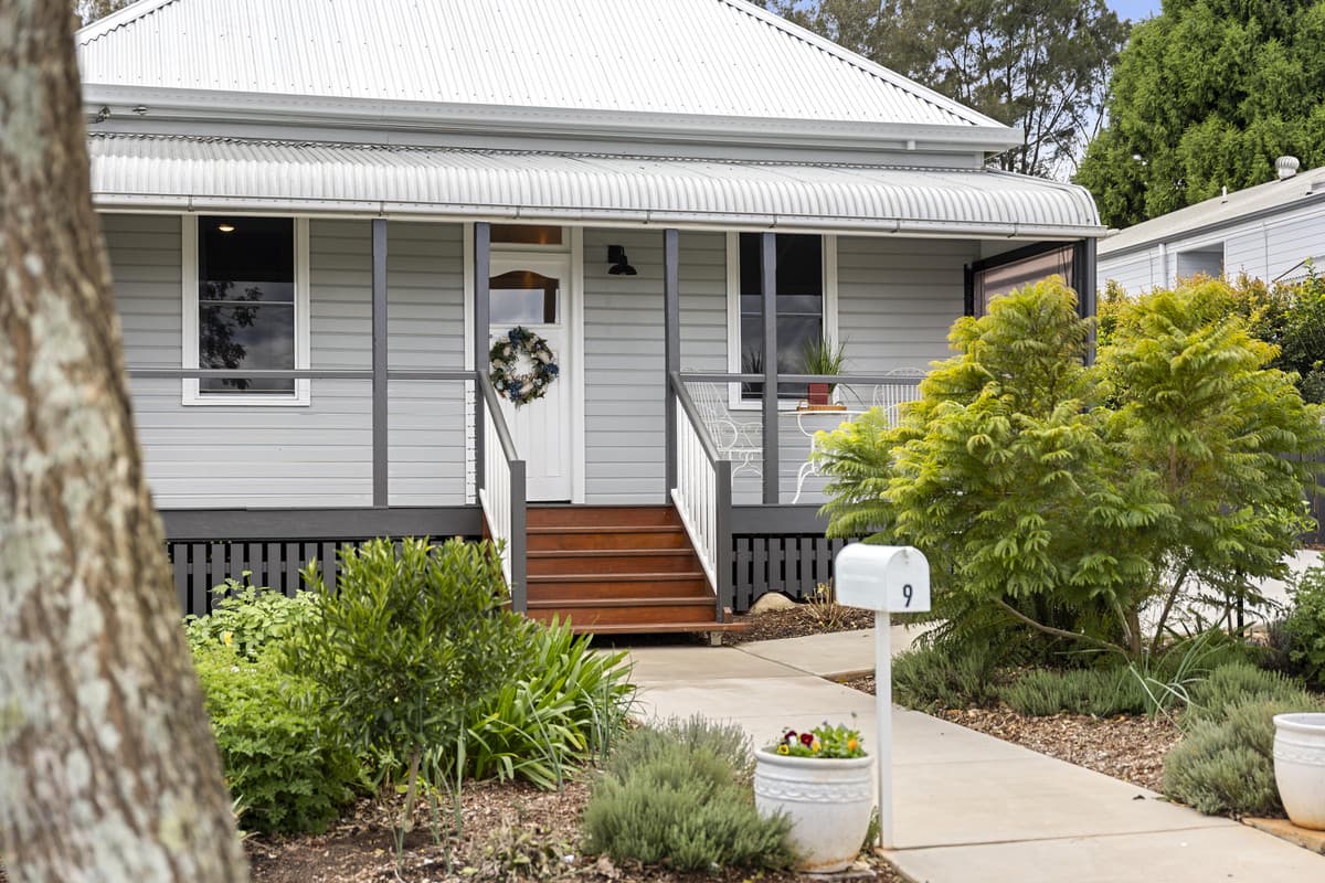 9 Lemnos Street, Harlaxton QLD 4350, Harlaxton - Image 1