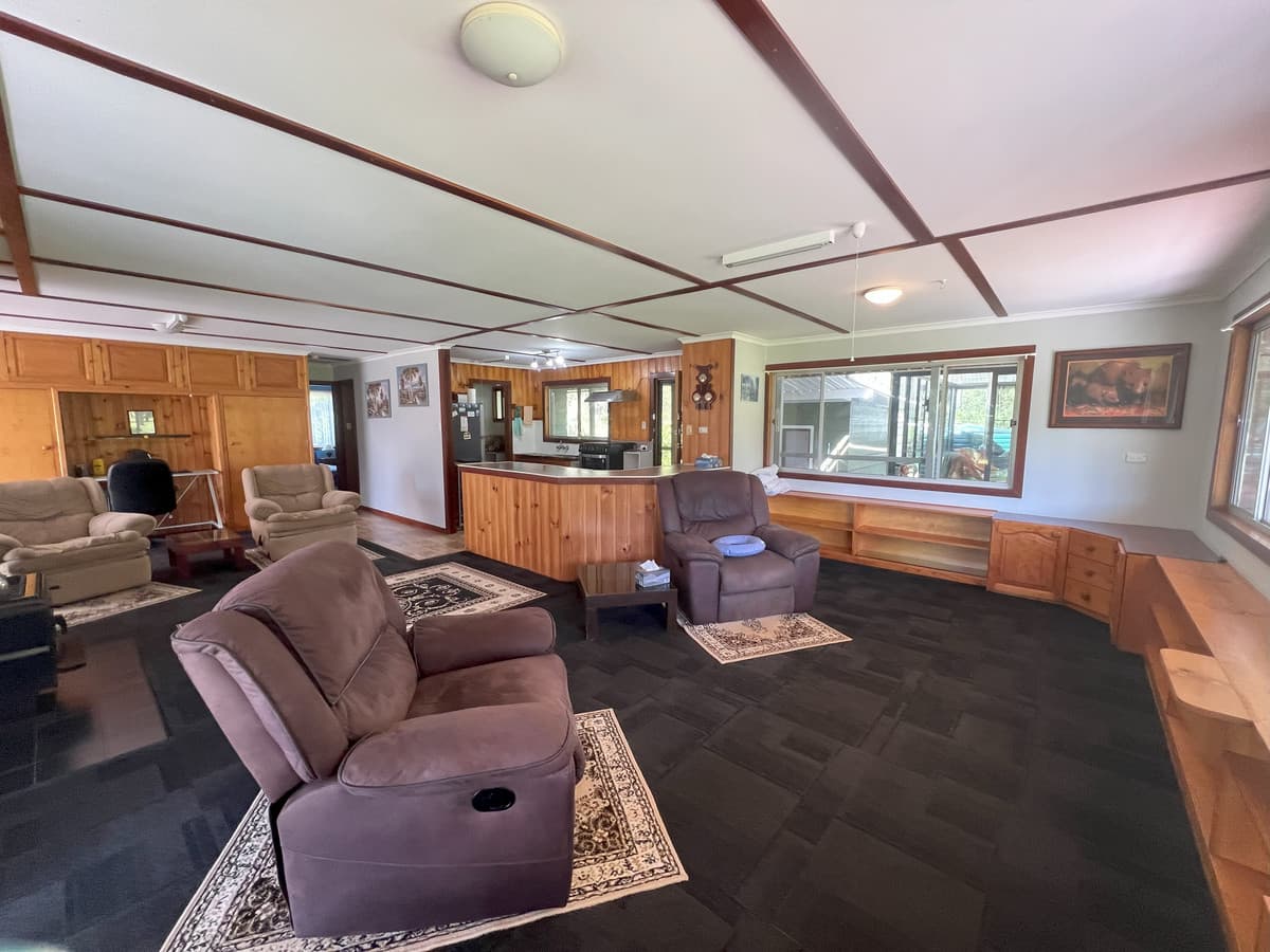 313 Williams Road, Benarkin North QLD 4314, Benarkin North - Thumbnail 6