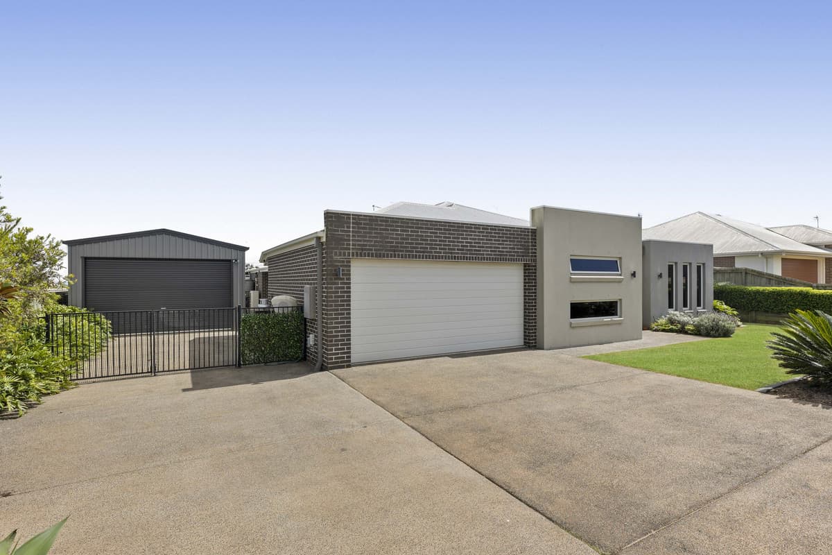 9 Tempest Drive, GLENVALE QLD 4350, Glenvale - Thumbnail 6