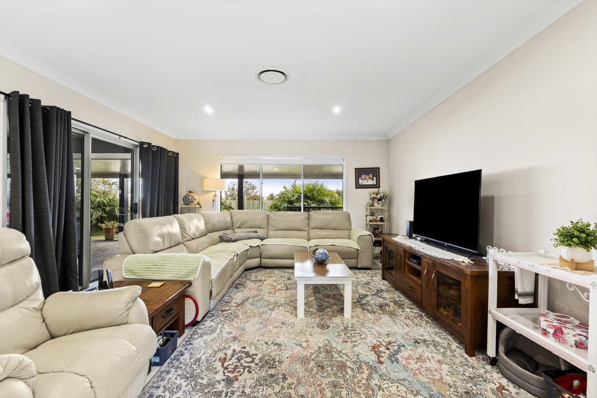 9 Tempest Drive, GLENVALE QLD 4350, Glenvale - Thumbnail 8
